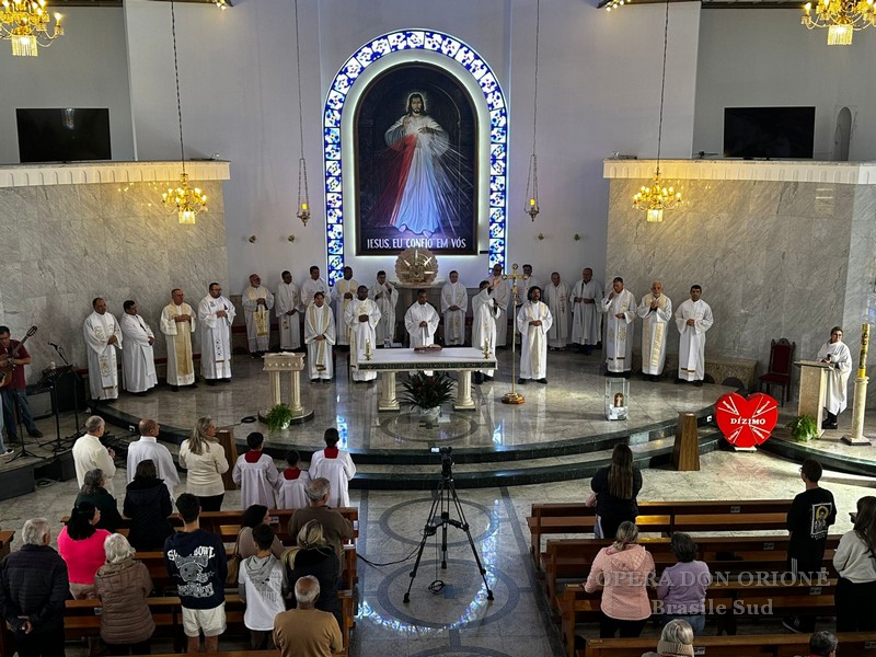 Brasile Sud: Ritiri spirituali per i religiosi della Provincia di Nostra Signora dell'Annunciazione -  27632