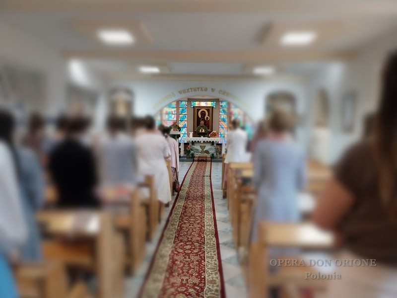 Polonia: La consacrazione perpetua di quattro giovani dell'Istituto Secolare Orionino  -  27712