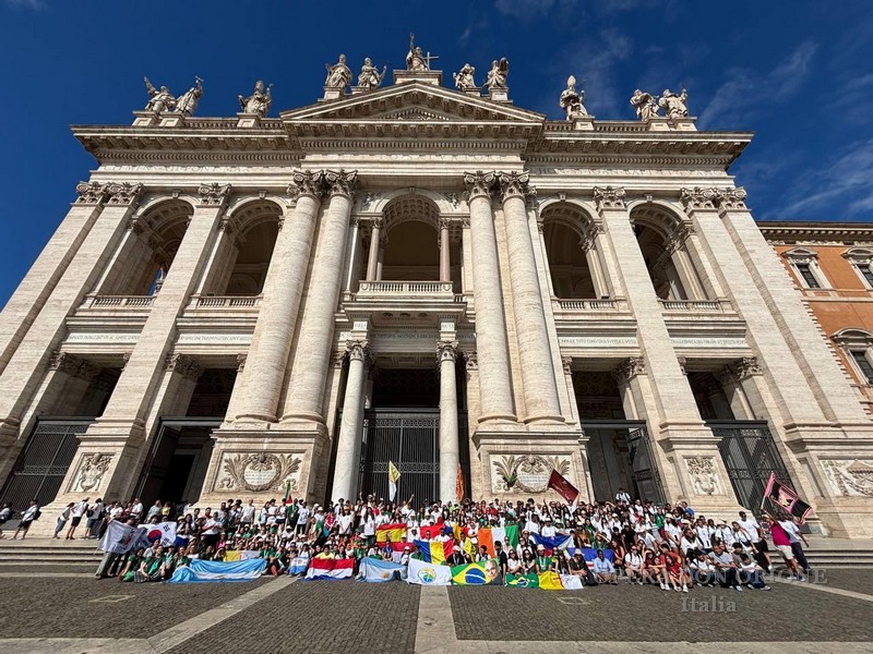 350 giovani orionini riuniti a Roma per il Giubileo, un'esperienza di fede e condivisione  -  27839