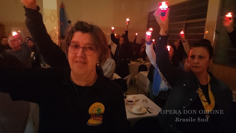 Brasile Sud: Laici e giovani orionini in ritiro a Cotía -  27896
