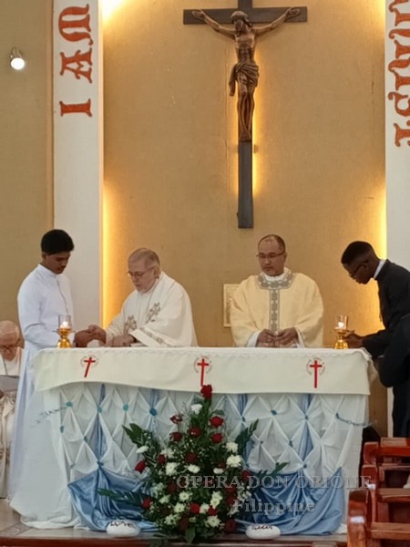 Filippine: La Giornata dei Voti a Montalban e Payatas -  27953