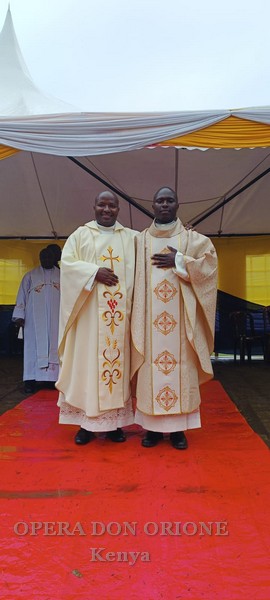 Kenya: La Delegazione “Nostra Signora del Rosario” ha un nuovo sacerdote -  27966