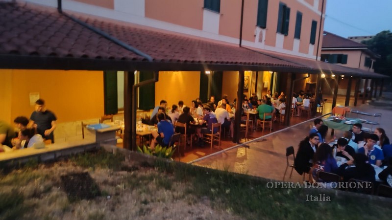 Velletri (Roma): L'accoglienza dei pellegrini a Villa Borgia -  27976