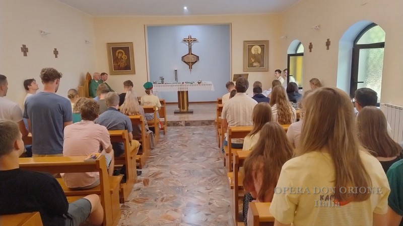 Velletri (Roma): L'accoglienza dei pellegrini a Villa Borgia -  27980