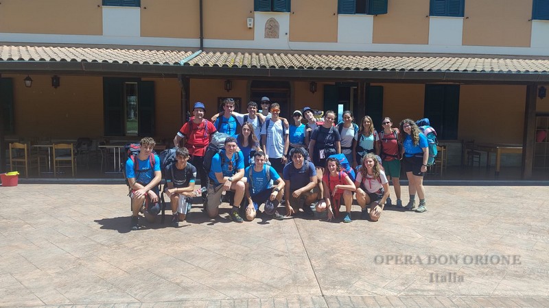 Velletri (Roma): L'accoglienza dei pellegrini a Villa Borgia -  27983