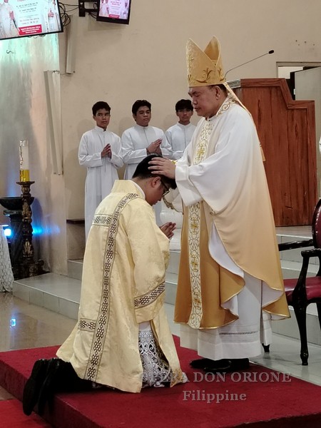 Filippine: Due nuovi sacerdoti nella Delegazione “Mary's Immaculate Conception”  -  28056