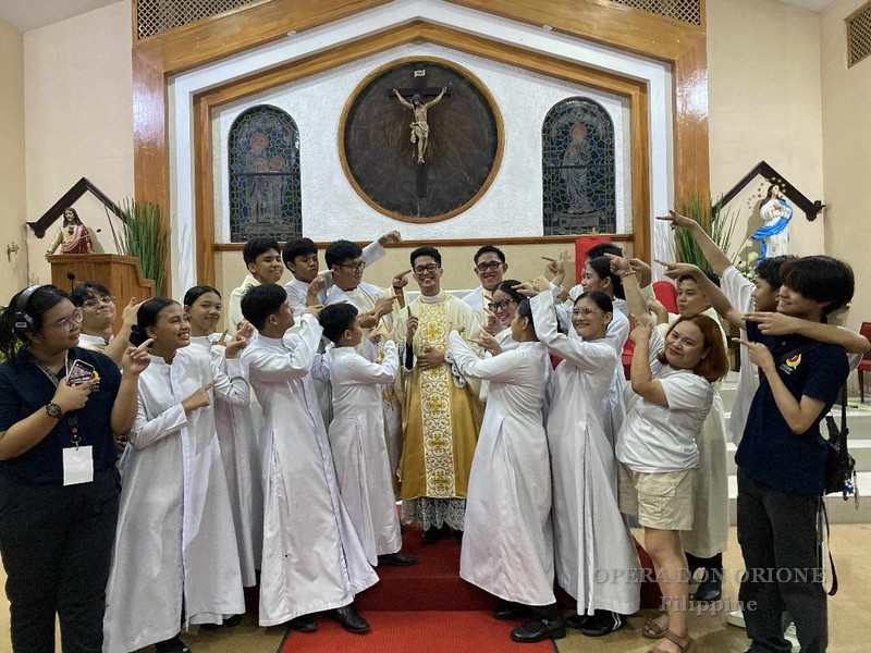 Filippine: Due nuovi sacerdoti nella Delegazione “Mary's Immaculate Conception”  -  28060