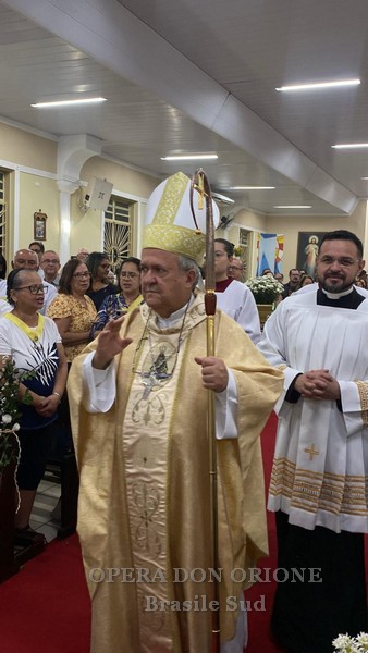 Brasile Sud: L'ordinazione diaconale del chierico Alexandre de Maman -  28089