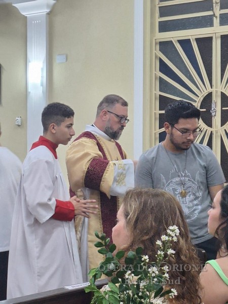 Brasile Sud: L'ordinazione diaconale del chierico Alexandre de Maman -  28094