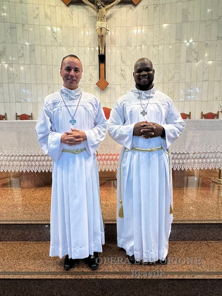 Brasile: La Professione perpetua dei chierici Gito Joao Jorge e Rubens Soares Siqueira -  28131