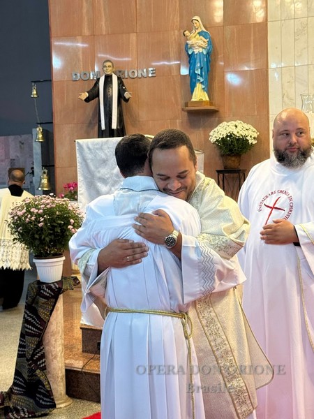 Brasile: La Professione perpetua dei chierici Gito Joao Jorge e Rubens Soares Siqueira -  28149