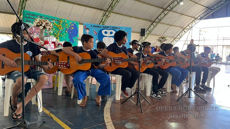 Brasile Nord: Note di Speranza a Itapoã con l'Associazione Socio-Culturale San Luigi Orione -  28243