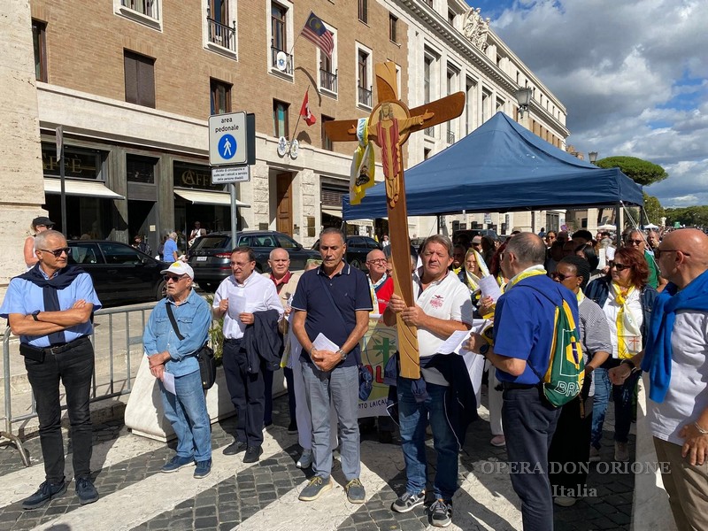 Roma: Esercizi spirituali del Movimento Laicale Orionino -  28295
