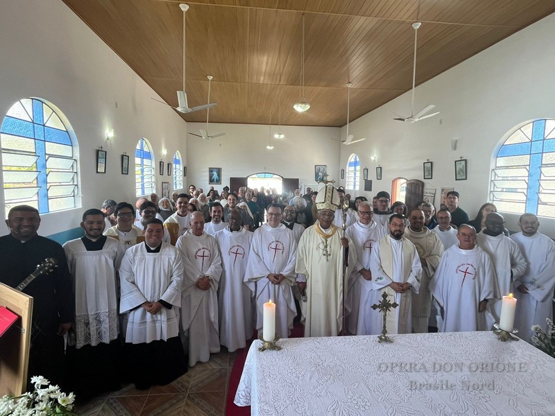 Brasile Nord: I voti perpetui di Fra Francisco nel silenzio dell'eremo di Valença -  28340