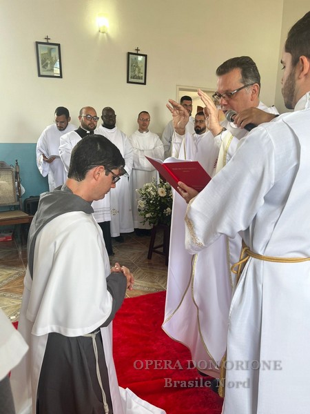 Brasile Nord: I voti perpetui di Fra Francisco nel silenzio dell'eremo di Valença -  28350