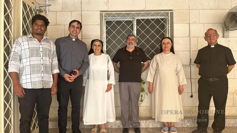 Giordania: Giornata di Riconoscimento alla Scuola San Giuseppe di Zarqa  -  28380