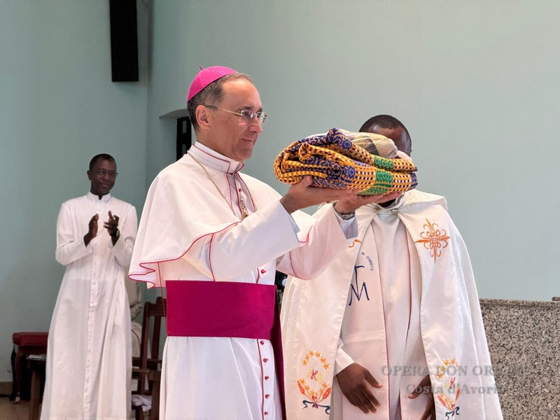 Costa d'Avorio: Il Nunzio Apostolico visita il Santuario “Notre Dame de la Garde” di Bonoua -  28393