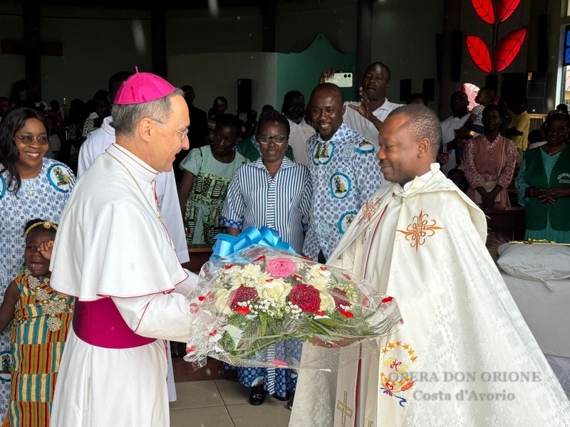 Costa d'Avorio: Il Nunzio Apostolico visita il Santuario “Notre Dame de la Garde” di Bonoua -  28394
