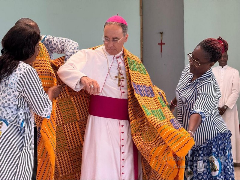 Costa d'Avorio: Il Nunzio Apostolico visita il Santuario “Notre Dame de la Garde” di Bonoua -  28395