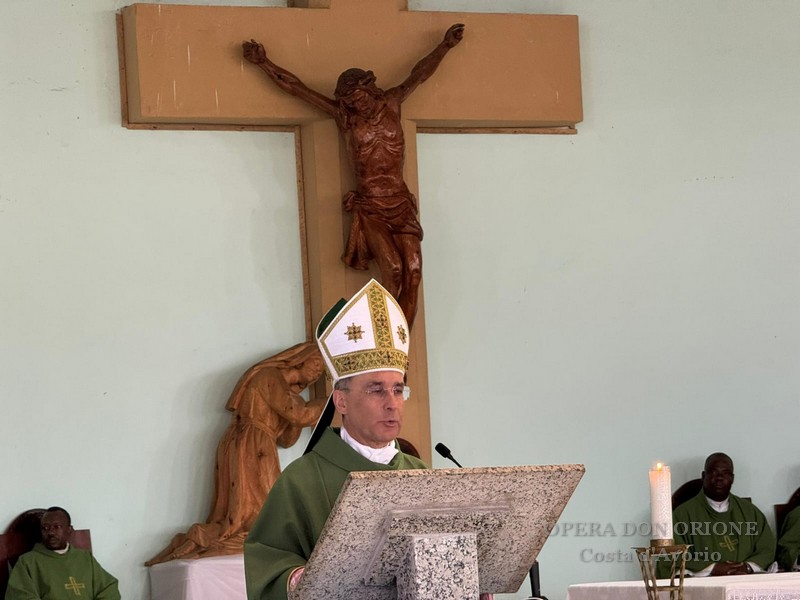 Costa d'Avorio: Il Nunzio Apostolico visita il Santuario “Notre Dame de la Garde” di Bonoua -  28399