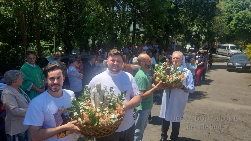Brasile Sud: Inaugurato a Cotia il Centro Comunitario per Anziani (CCI) -  28403