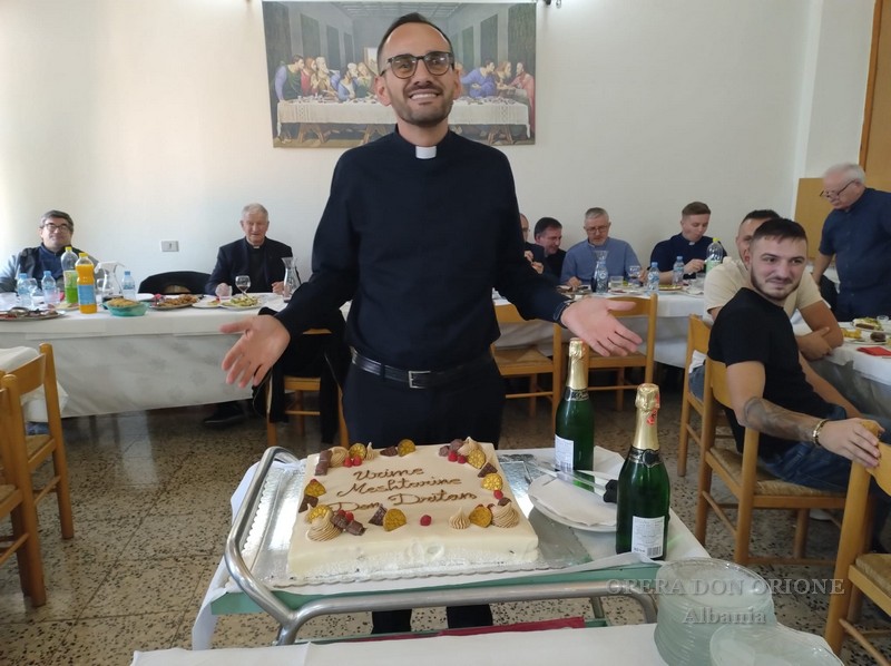 Albania: Bardhaj accoglie Don Dritan Boka, nuovo sacerdote della famiglia orionina -  28442