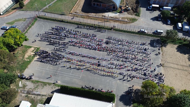 Romania: A Oradea il Liceo Don Orione celebra 30 anni di educazione e speranza -  28462