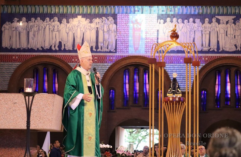 Brasile: La Famiglia Orionina in pellegrinaggio al Santuario di Aparecida -  28513