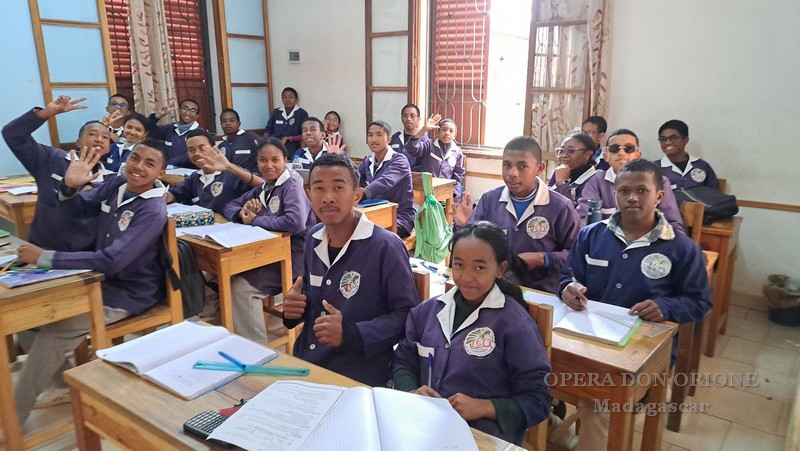 Madagascar: Il Liceo San Luigi Orione, 23 anni di formazione, carità e futuro -  28541