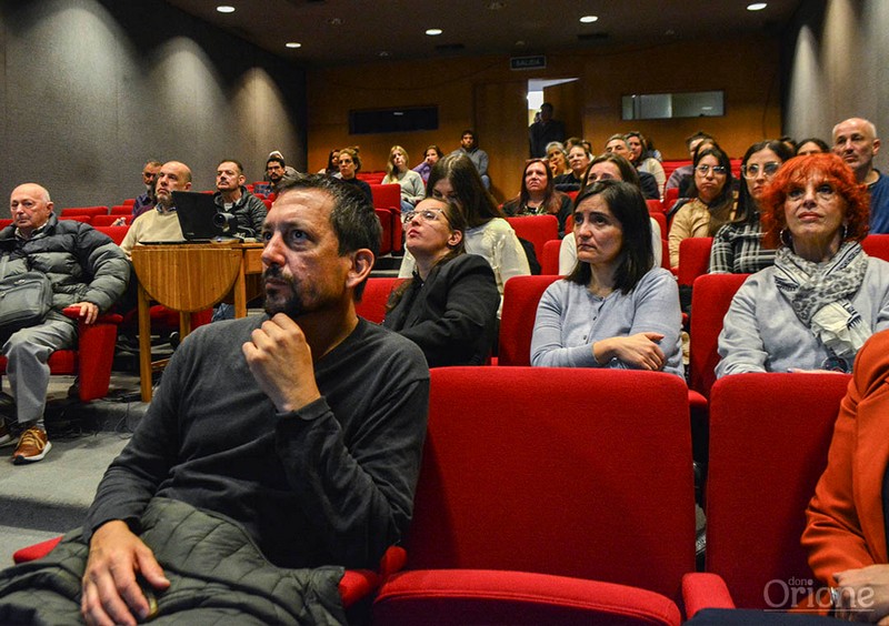 Argentina - Cura e supporto: un dialogo essenziale per la vita comunitaria -  28716