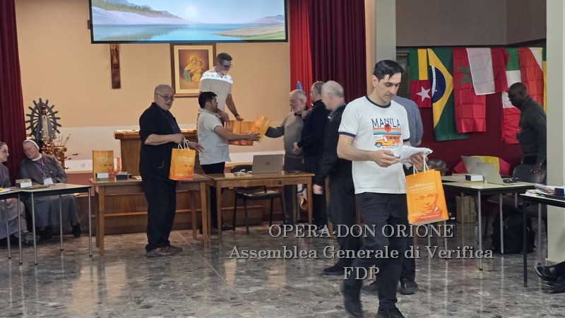 Settima giornata dell'Assemblea Generale: la gioia di ritrovarci come Famiglia Carismatica -  28728