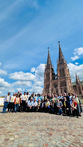 Pellegrini al Santuario di Luján, dove tutto è cominciato - L'ottavo giorno dell'Assemblea Generale -  28754