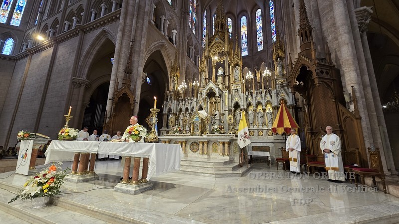 Pellegrini al Santuario di Luján, dove tutto è cominciato - L'ottavo giorno dell'Assemblea Generale -  28767