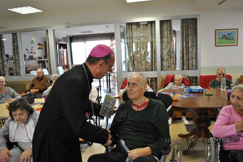 Romania: Visita del Nunzio Apostolico al Centro Don Orione di Bucarest -  28799