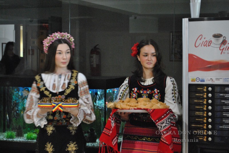 Romania: Visita del Nunzio Apostolico al Centro Don Orione di Bucarest -  28805