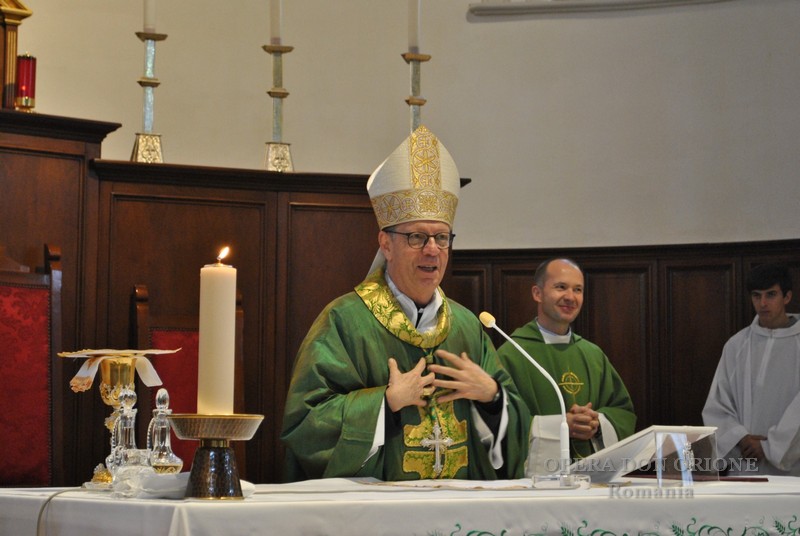 Romania: Visita del Nunzio Apostolico al Centro Don Orione di Bucarest -  28811