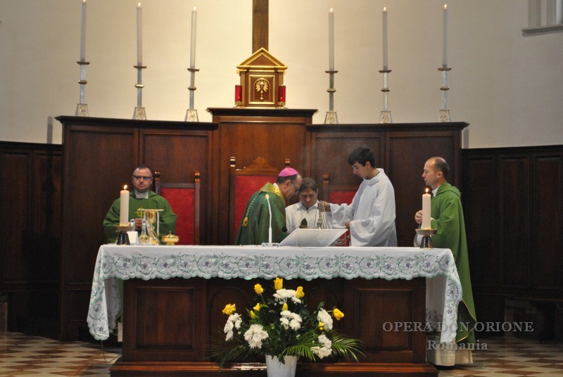 Romania: Visita del Nunzio Apostolico al Centro Don Orione di Bucarest -  28817