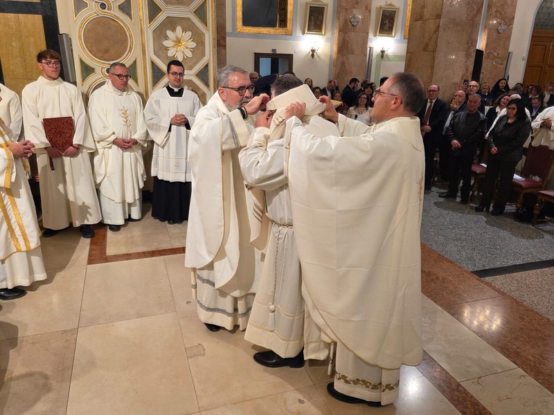Italia: A Paternò l'ordinazione diaconale di Fratel Salvatore Latina -  28819