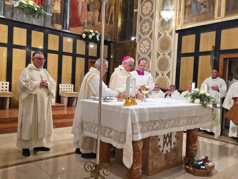 Italia: A Paternò l'ordinazione diaconale di Fratel Salvatore Latina -  28823