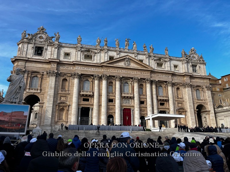 La Famiglia Carismatica Orionina incontra Papa Leone XIV -  28876