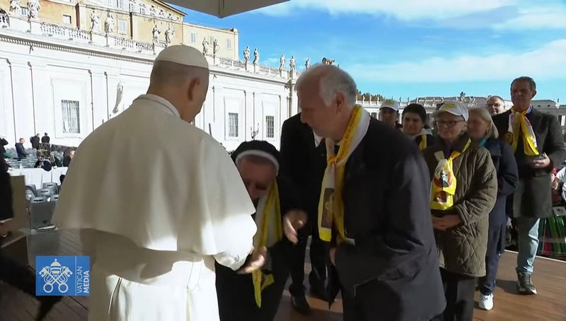 La Famiglia Carismatica Orionina incontra Papa Leone XIV -  28886