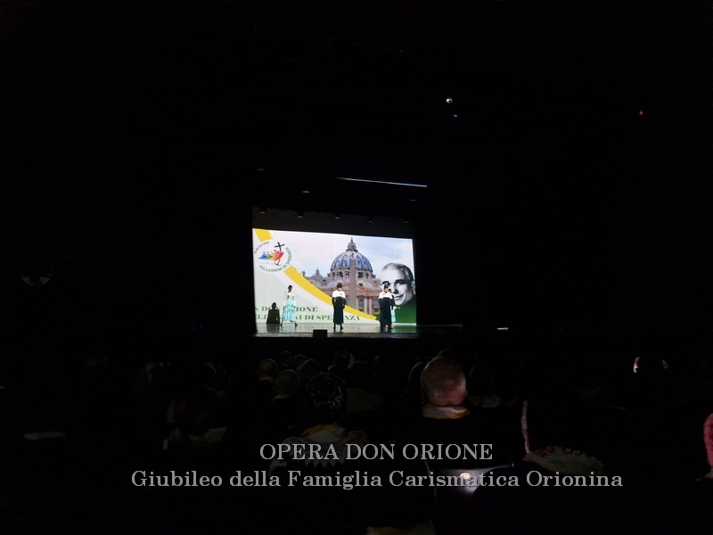 Giubileo della Famiglia Carismatica Orionina: Pomeriggio di festa al Teatro Orione -  28901