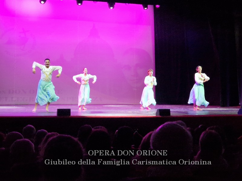 Giubileo della Famiglia Carismatica Orionina: Pomeriggio di festa al Teatro Orione -  28903