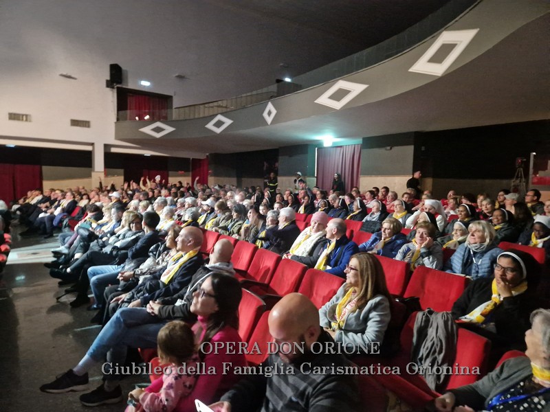 Giubileo della Famiglia Carismatica Orionina: Pomeriggio di festa al Teatro Orione -  28910