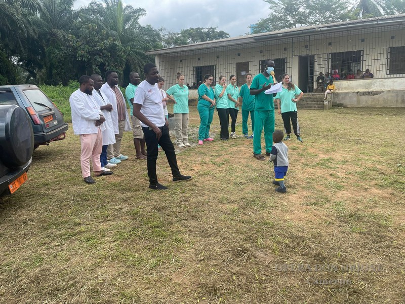 Camerun - Sanità e solidarietà: successo della campagna medica a Djoum -  28991
