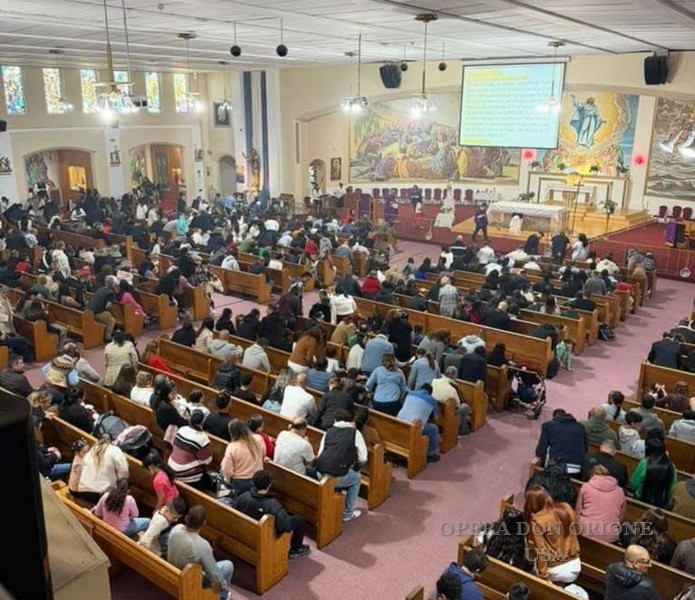 USA - Il Santuario Madonna Regina dell'Universo a East Boston: una casa per tutti -  29034