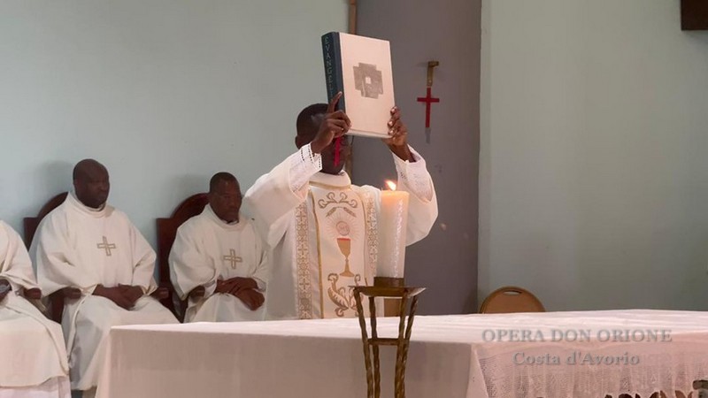 Costa d'Avorio – La gioia della chiamata: ordinazione diaconale nel Tempo di Avvento -  29055