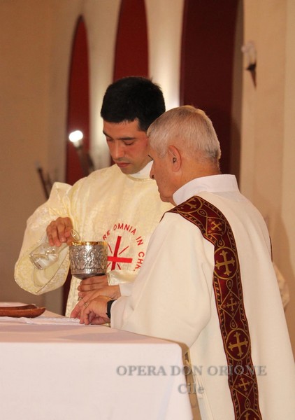   Cile: L'ordinazione diaconale di Sebastián Vega Selaive a Santiago del Cile. -  29078