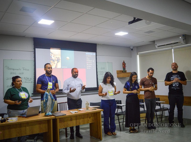 Brasile Nord - Giovani Orionini uniti a Goiânia per progettare il futuro -  29095