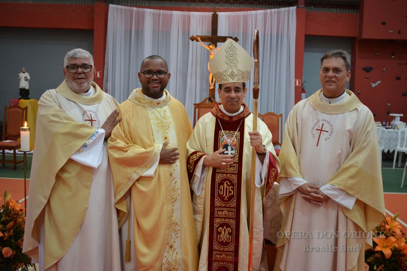 Brasile Sud – L'ordinazione sacerdotale del diacono Anilson ALVES DE OLIVEIRA  -  29141